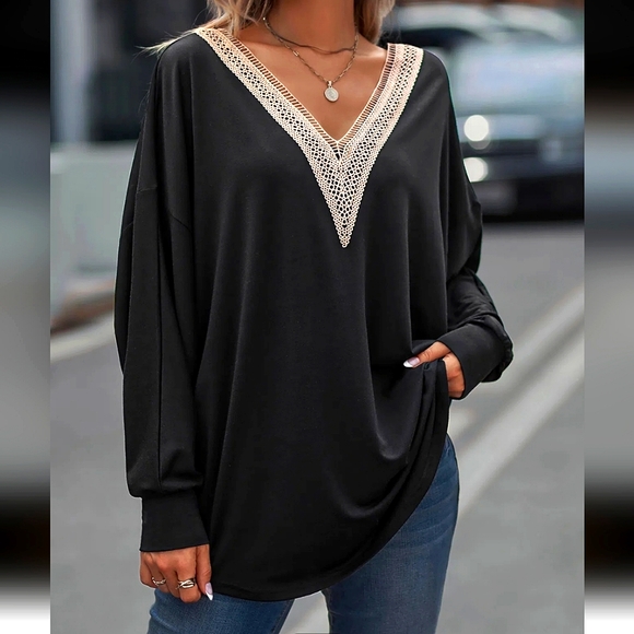 Lace V-Neck Black Casual Top. - Picture 4 of 5